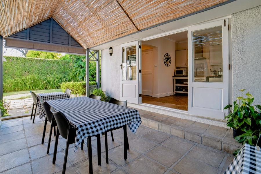 8 Bedroom Property for Sale in Claremont Western Cape
